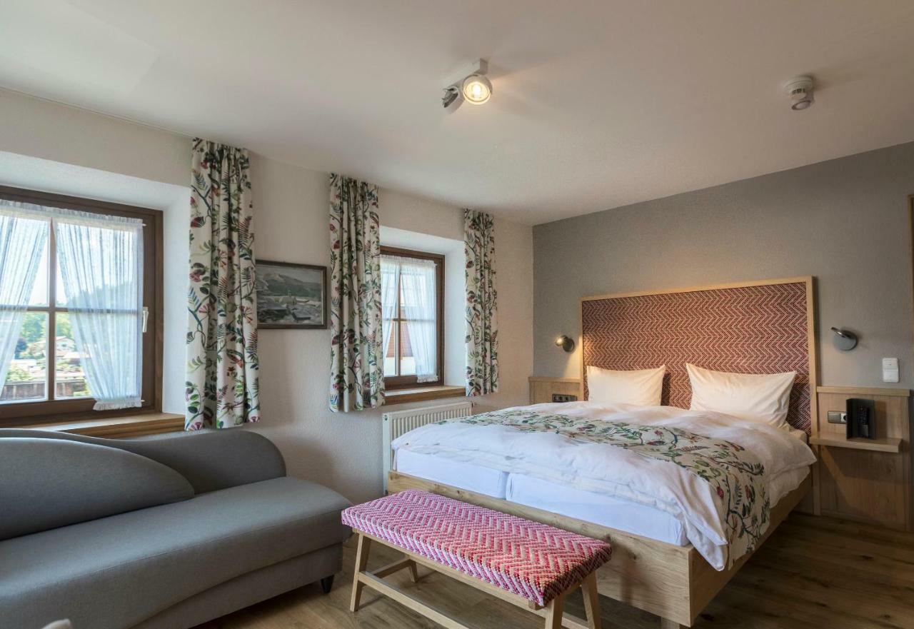 Hotel Oberschmied Reit im Winkl Kamer foto